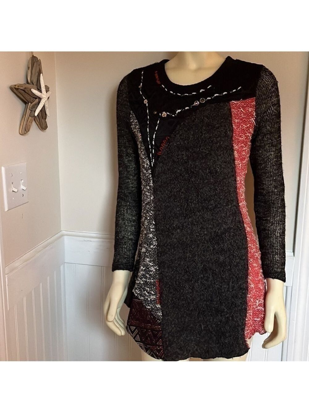 Adore multimedia long sleeve knit sweater tunic black gray red medium